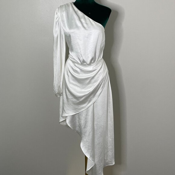 Elliatt Dresses & Skirts - Elliatt | Emery Dress